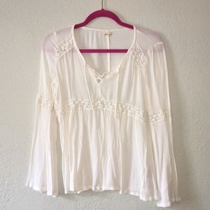 Long sleeved Hollister top